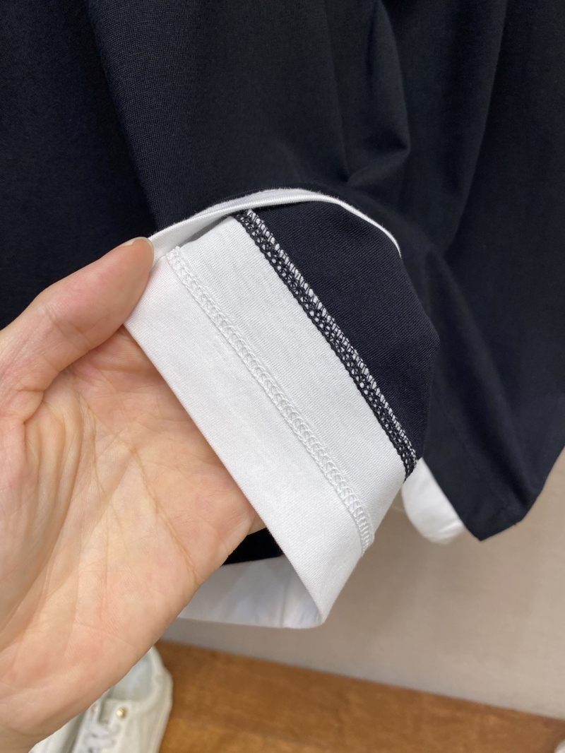 Pra*a sweater